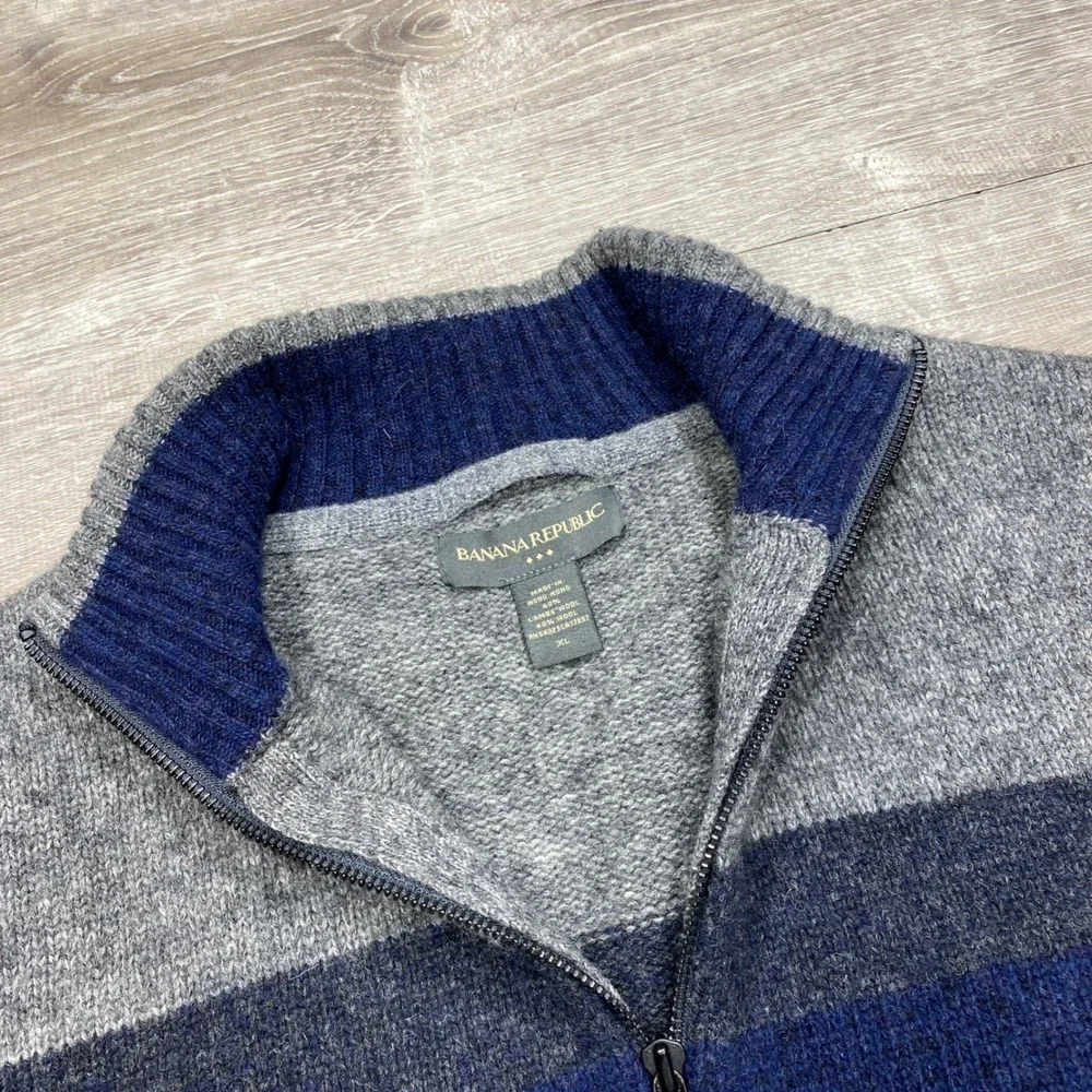 Banana Republic Sweater Mens XL Grey Blue Striped Lambswool Quarter Zip Knit